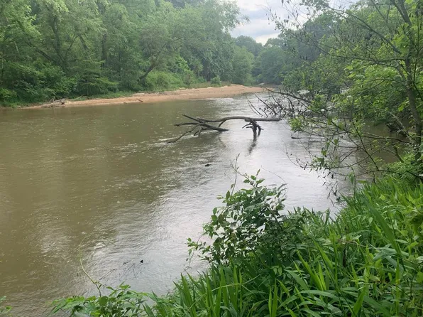 Pike 93 N, McComb, MS 39648