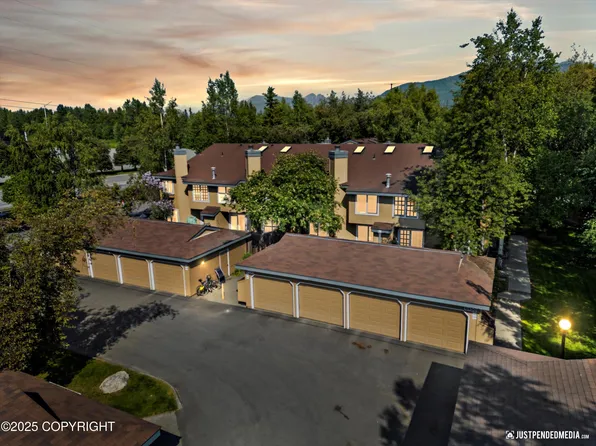 6450 E Northern Lights Blvd APT 10E, Anchorage, AK 99504