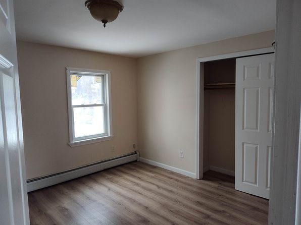 manchester-new-hampshire-74323283 picture