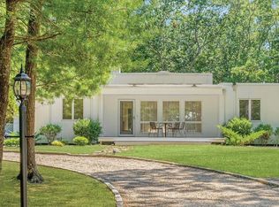 3 Southwood Ln, Quogue, NY 11959