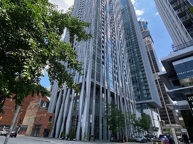 1 Yorkville Ave #1509 — Photo 1