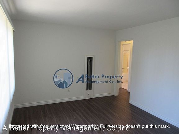 4th image of 4541 1/2 E Carson St #11340237