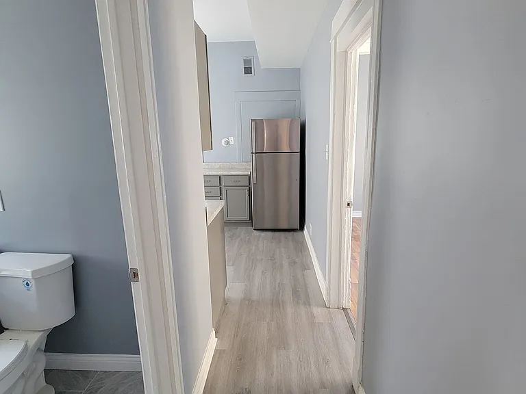 3525 W Dickens Ave #2 — Photo 7