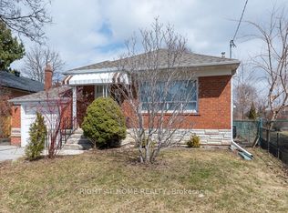 6 Bellvare Cres, Toronto, ON M1R 2M9