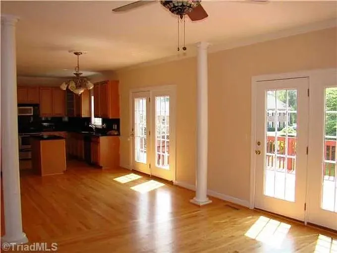 3410 Willow Wind Dr — Photo 5