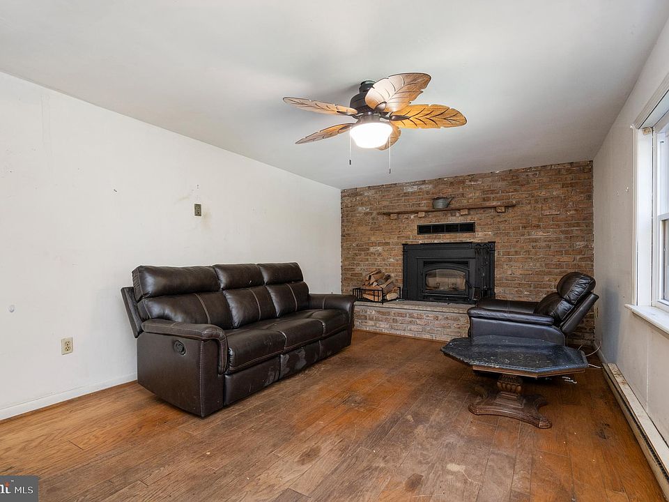 2456 Fairmount Rd, Hampstead, MD 21074 Zillow
