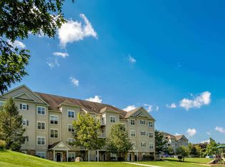 1 Saucon View Dr #319, Bethlehem, PA 18015