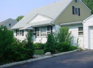 14 Wareham Rd, Dumont, NJ 07628