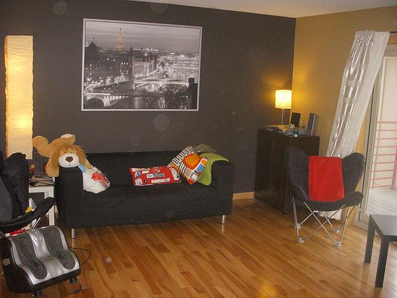 3rd image of 311 N Hancock St Unit 323