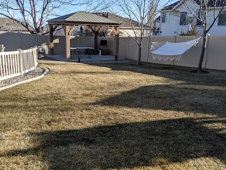 857 W Mustang Cir — Photo 23