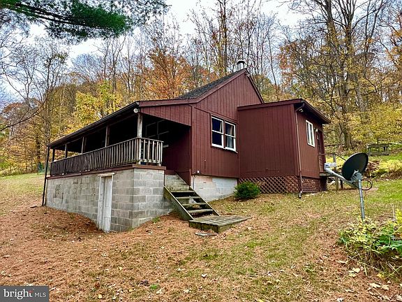 4th image of 1858 Sandy Run Rd
