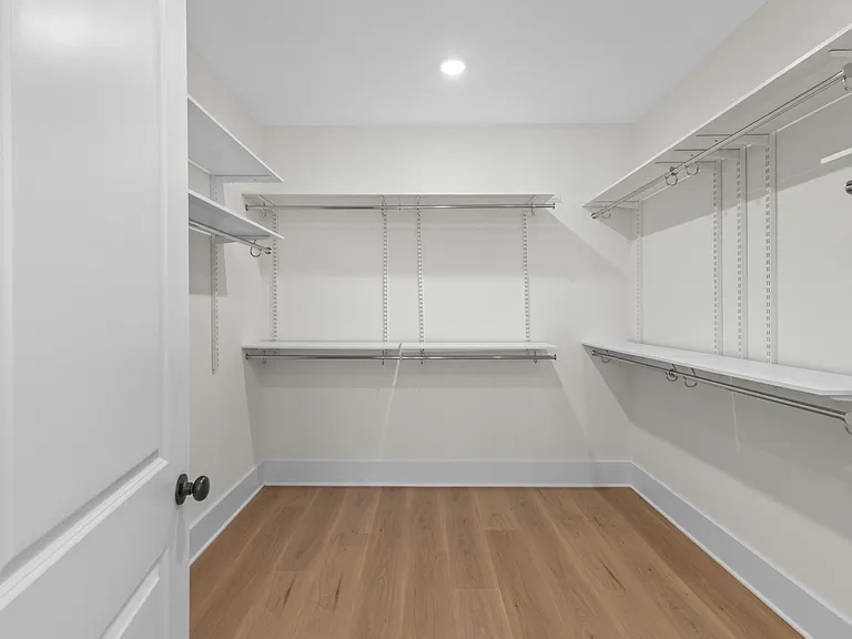 8081 Atlee Ct — Photo 32