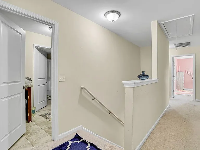 130 Winslow Cir — Photo 6