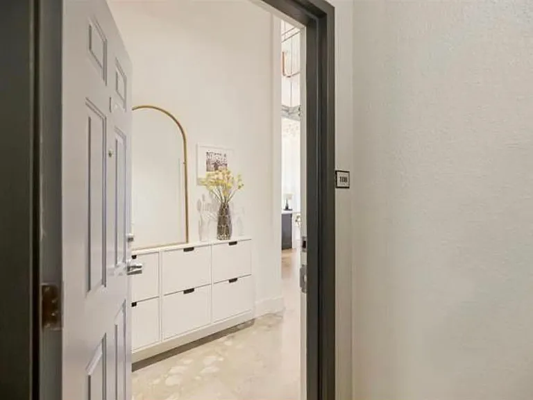 1535 Walnut St #108 — Photo 7