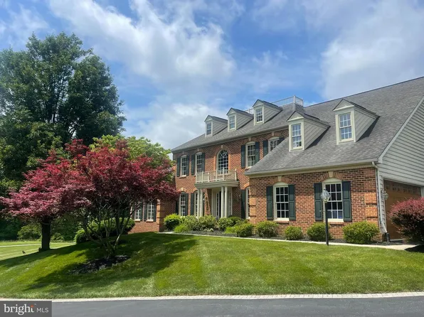 7 Red Tree Ln, Reisterstown, MD 21136
