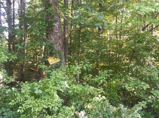 Whitaker Chapel Rd, Pilot mountain, NC 27041