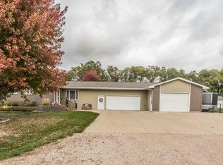 48086 Iverson Crossing Rd, Brandon, SD 57005