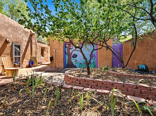 204 Alto Ln, Santa Fe, NM 87501