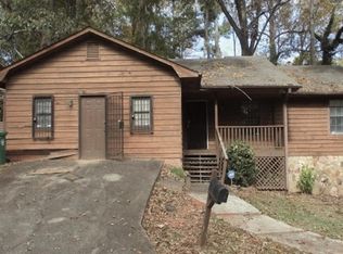 5484 Redwood Dr, Stone Mountain, GA