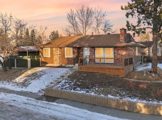 304 W Huntbourne Hl NE, Calgary, AB T2K3Y4