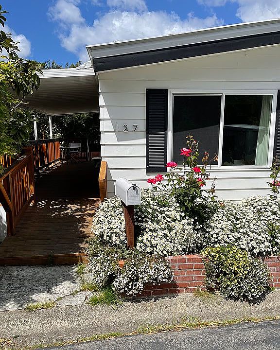 1st image of 127 Panorama Dr