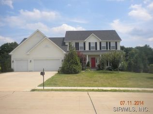 626 Briar Lake Pl, Columbia, IL