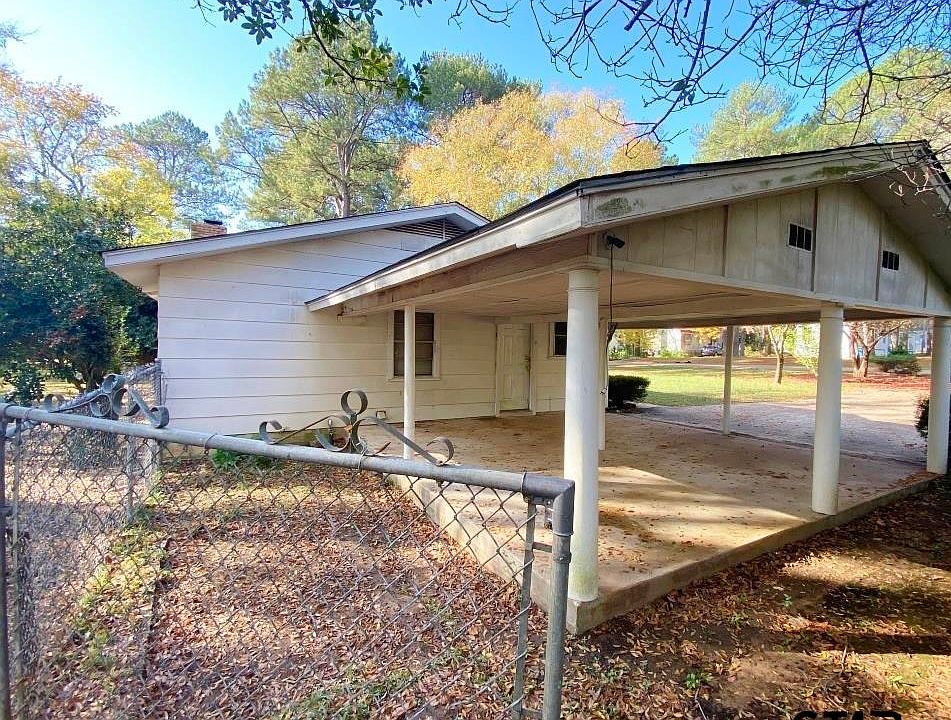 901 Bert St, Daingerfield, TX 75638 MLS 10158476 Zillow