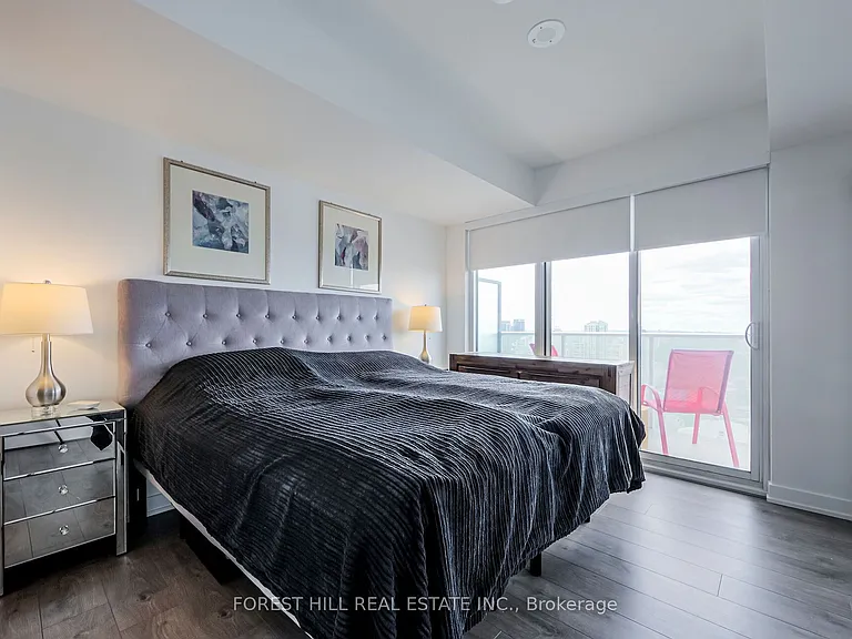 501 Yonge St #3809 — Photo 19