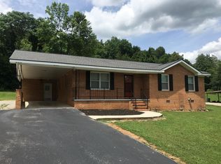 606 Jefferson Ave, Sparta, TN 38583