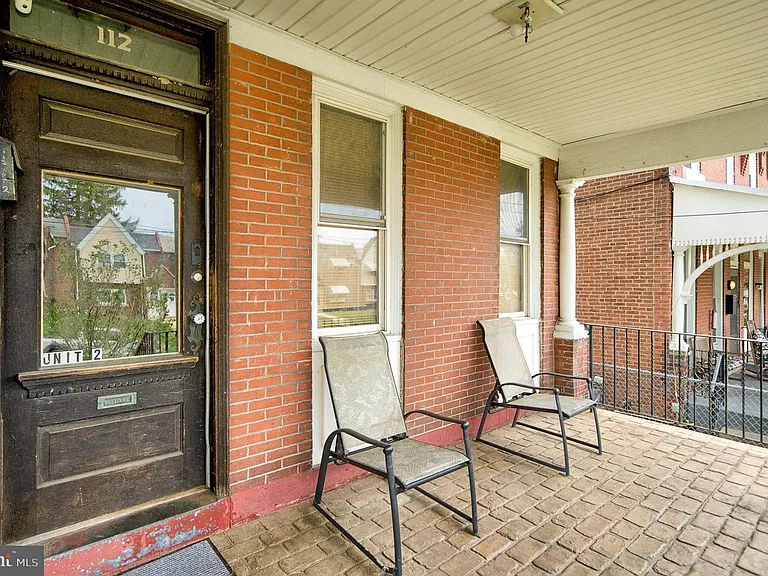 112 Haws Ave — Photo 4