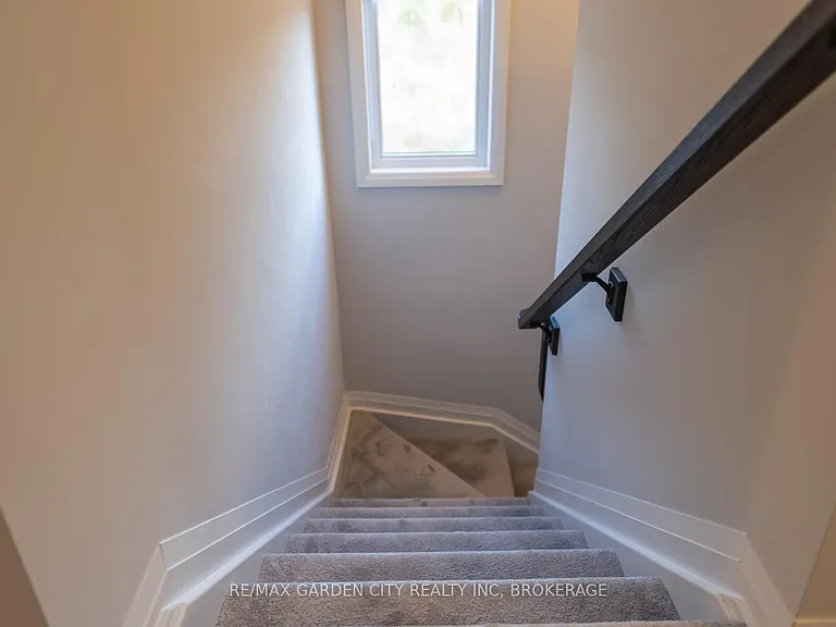 4552 Portage Rd #20 — Photo 12