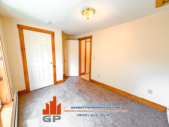 5th image of 129 Elm St APT 2