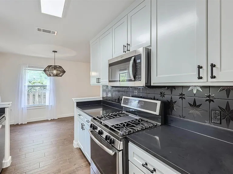 6021 Perlita Dr — Photo 6