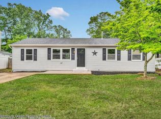 1187 Treasure Ave, Manahawkin, NJ 08050