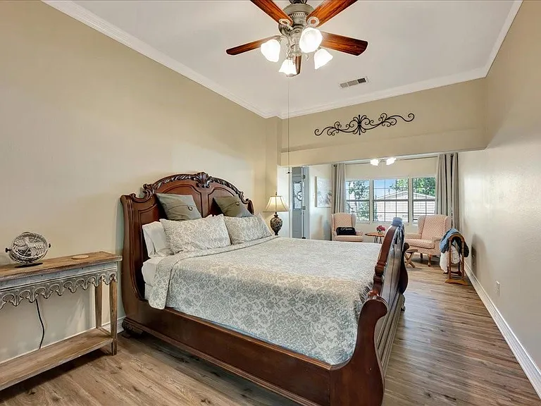 683 Water View Dr — Photo 23