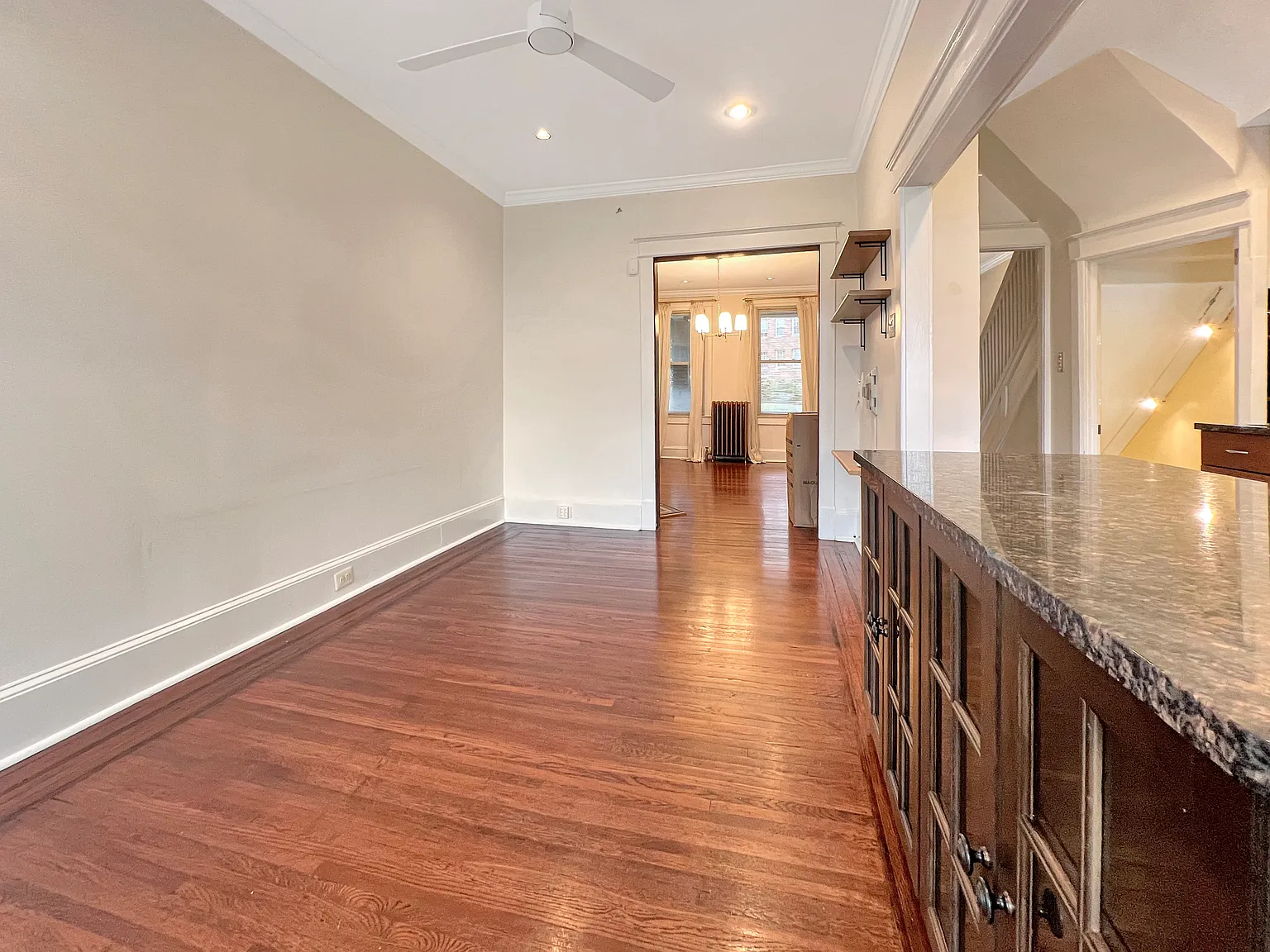 3 bed, 1536 sqft, $3,850 — Photo 3