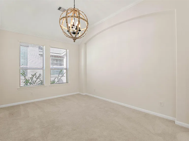 35 E Wolf Cabin Cir — Photo 18