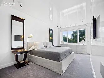 Rented by Sotheby's International Realty