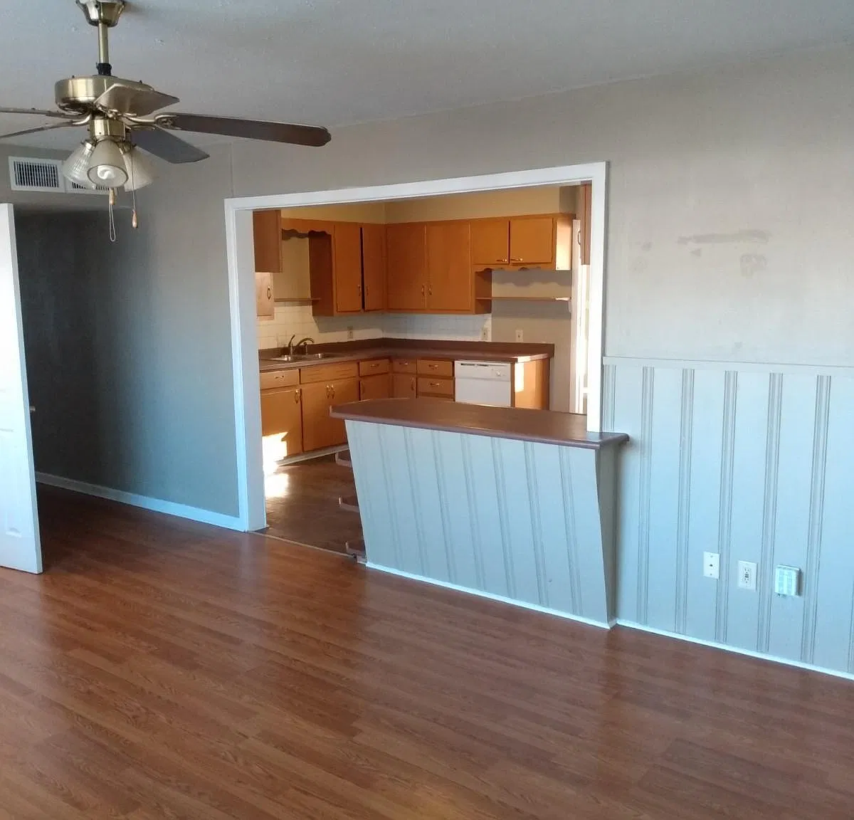 3 bed, 1450 sqft, $1,495 — Photo 1