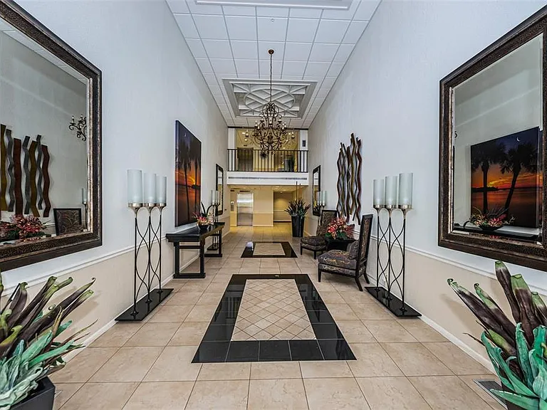 8 Belleview Blvd #601 — Photo 3
