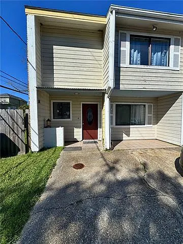 56 Stanton Hall Dr Photo 1