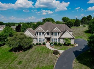 4110 Cottage Ln, Bethlehem, PA 18020