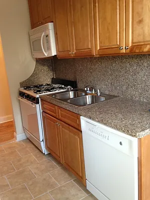 Rented by D S J Realty LLC | media 5