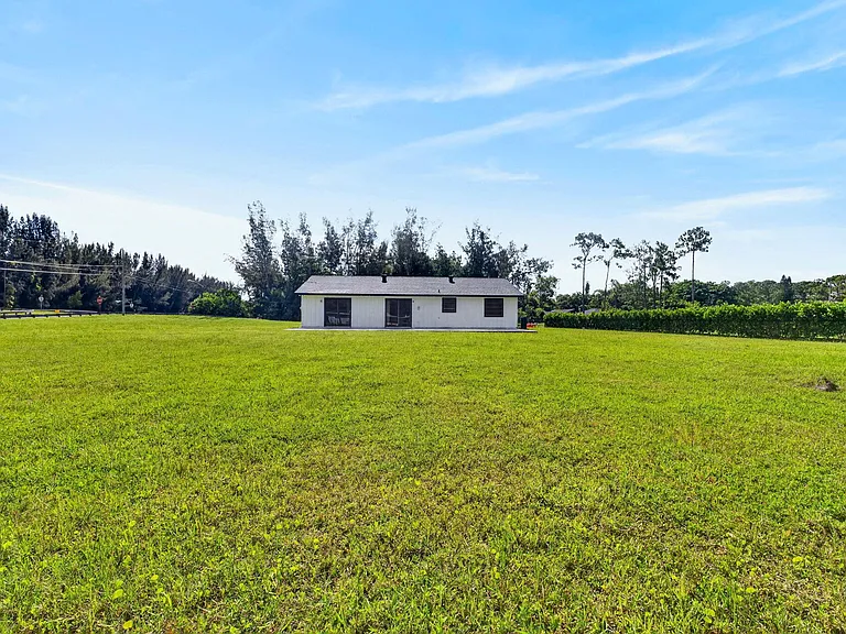 5989 Coconut Blvd — Photo 36