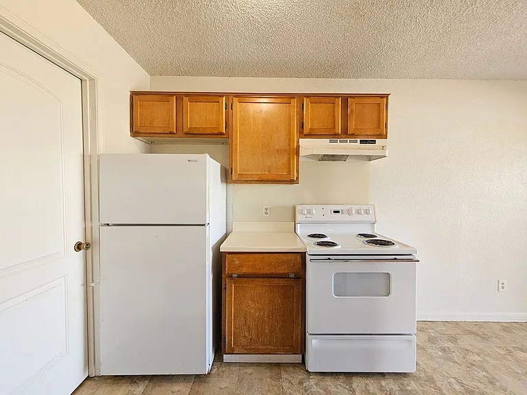 1815 Cedarhill Dr #A-D — Photo 5