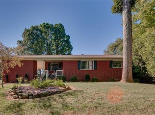 150 Anchor Dr, Asheboro, NC 27205