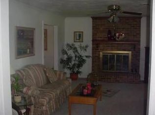 6 Randolph Dr, Windsor, VA 23487