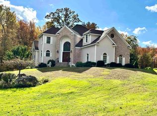 1 Orchid Springs Dr, Atkinson, NH 03811