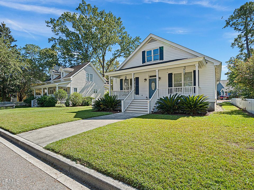 1st image of 6 Brisbane Drive