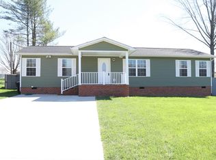 344 Westgate Dr, Baxter, TN 38544